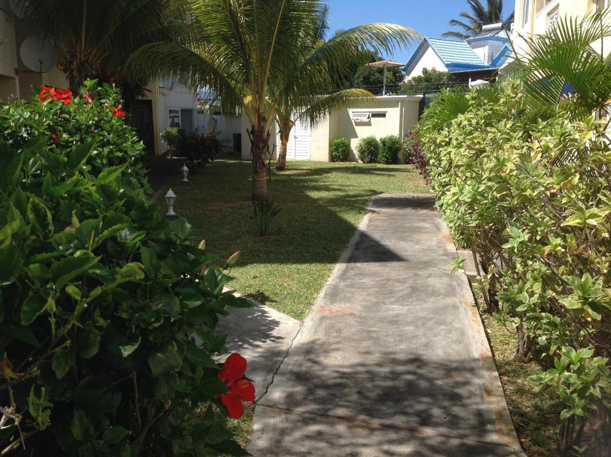 Lovely Apartment In Flic En Flac, Close To The Beach And All Amenities. Экстерьер фото