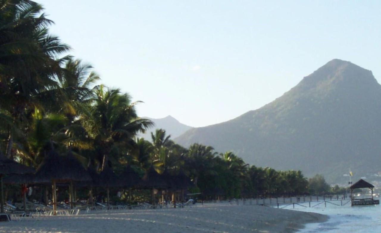 Lovely Apartment In Flic En Flac, Close To The Beach And All Amenities. Экстерьер фото