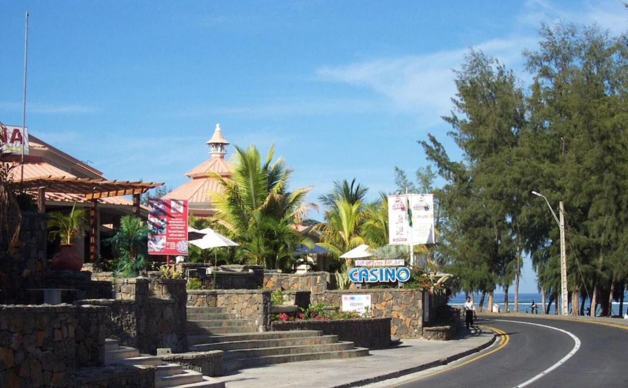 Lovely Apartment In Flic En Flac, Close To The Beach And All Amenities. Экстерьер фото